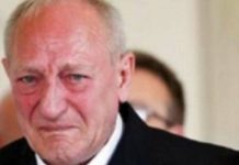 Acest tată a oprit nunta în momentul în care a văzut adevărata față a fiicei sale vitrege
